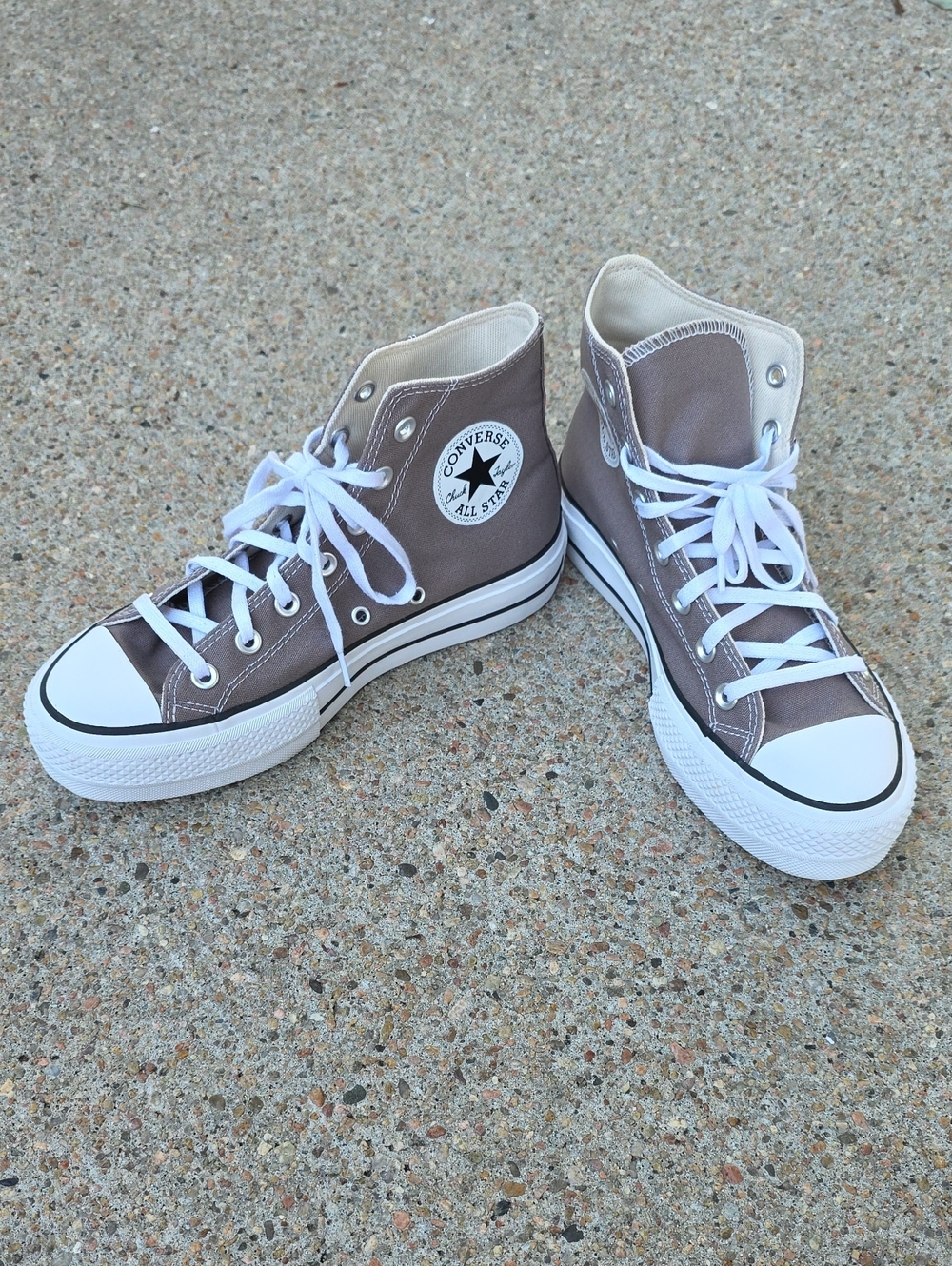 Converse Chuck Taylor Pumice Taupe Canvas Lift Platform High Tops Size 7.5
